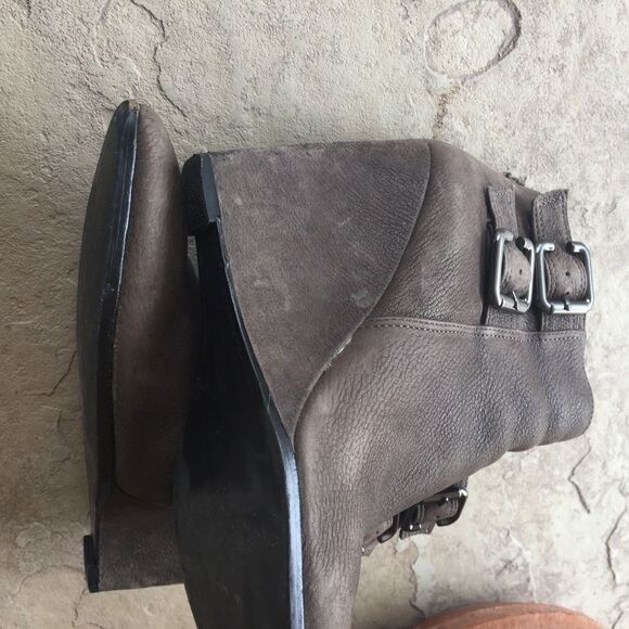 Vince Camuto Booties - Picture 8 of 8